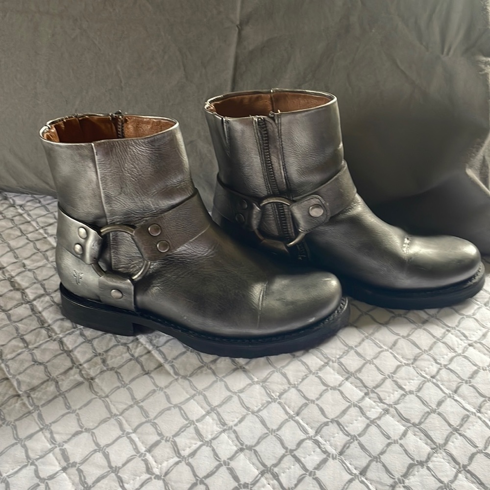 Frye Womens Harness Silver Western Boots